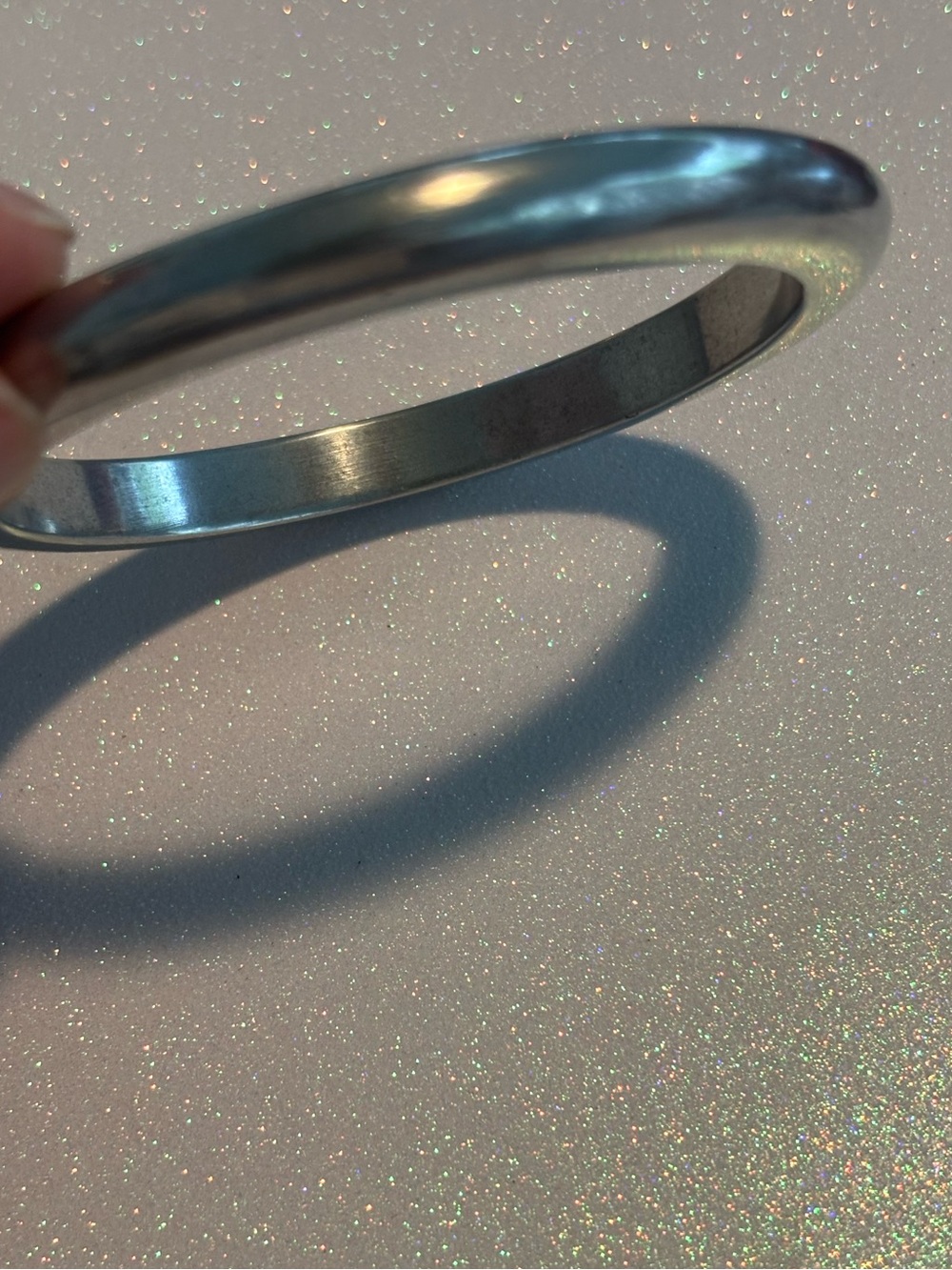 Vintage Aluminum (?) Bangle - Picture 3 of 4